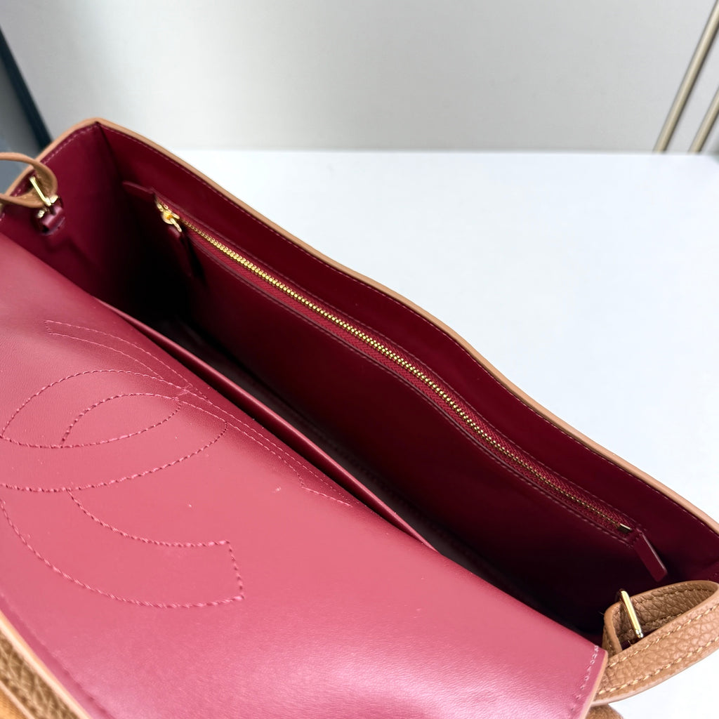 B1R76C35 Popular leather bag
