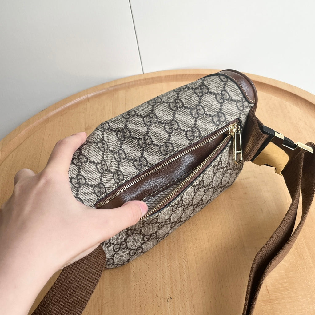 B1R15B42  Popular leather bag