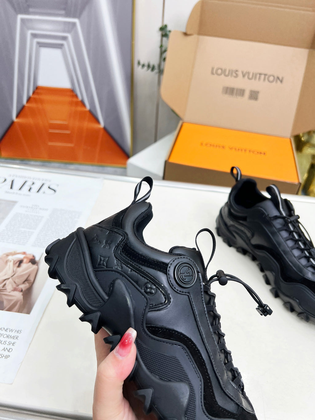 Z2Q105E285 Popular high-quality Shoes