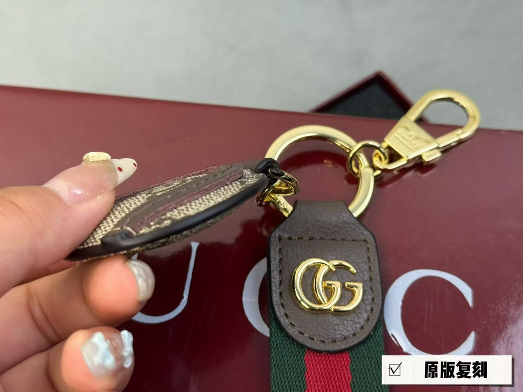 A1Z105B50 Popular bag 's charms accessories