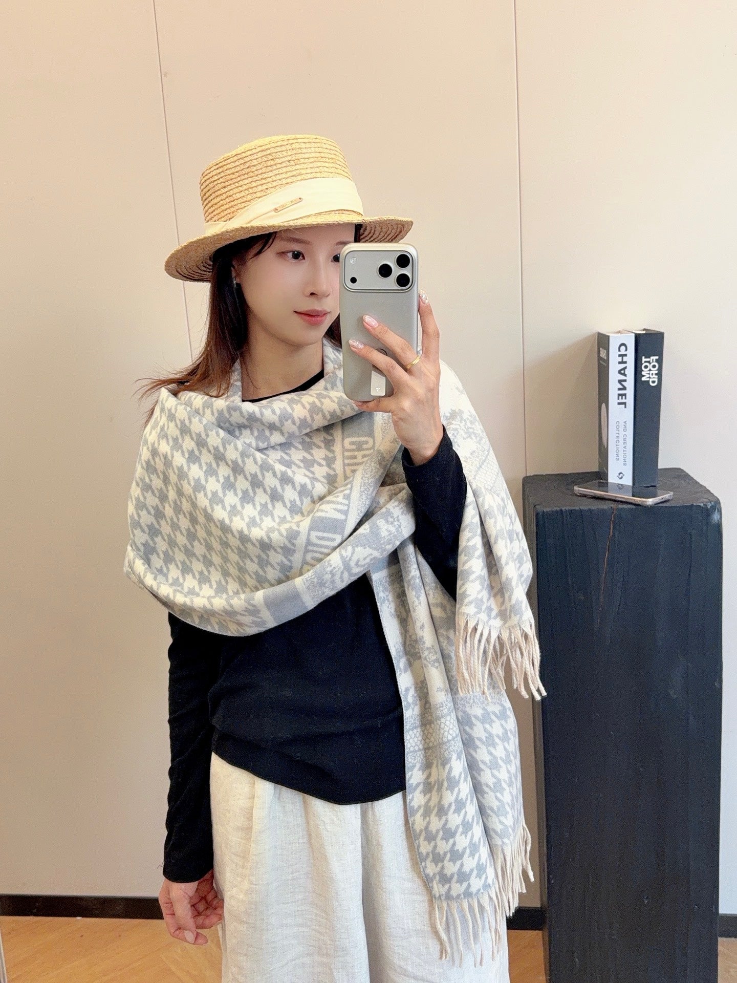 W1R86D24 Popular Winter Scarves