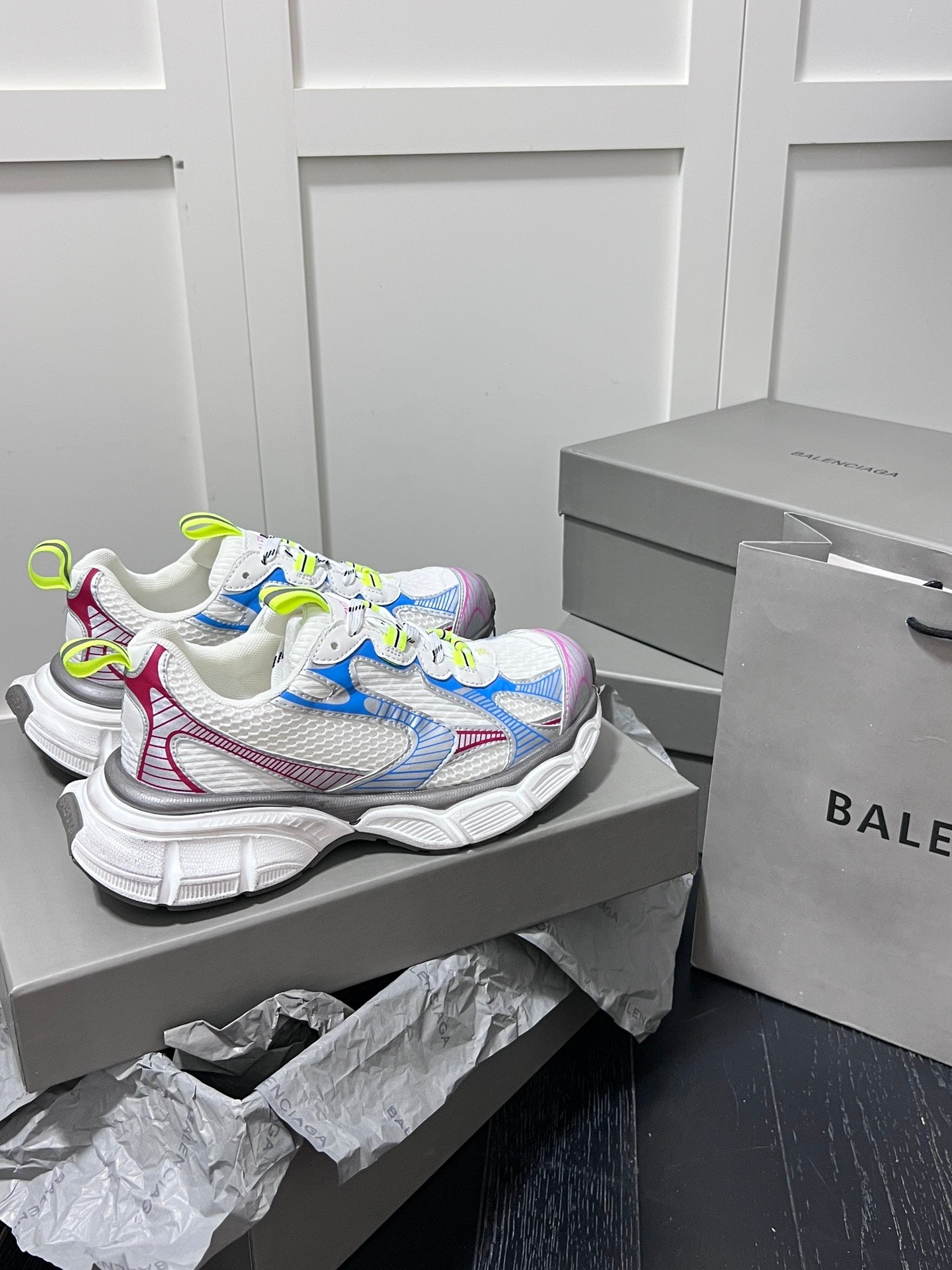 Z1Z54J116 Popular Casual shoes