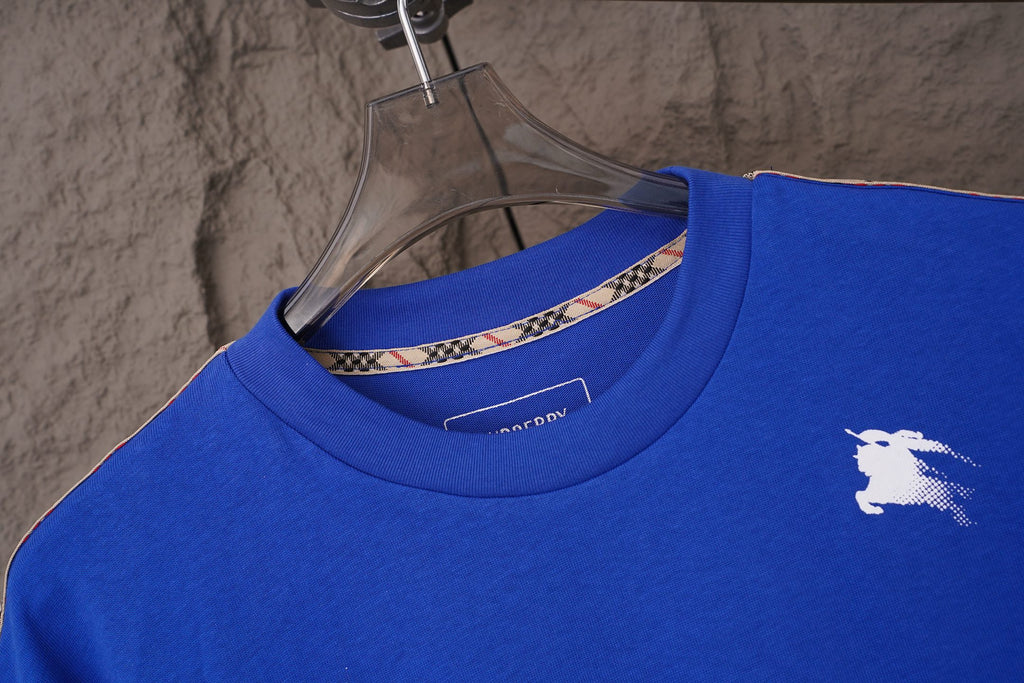 U1R86R7 Popular T-shirts
