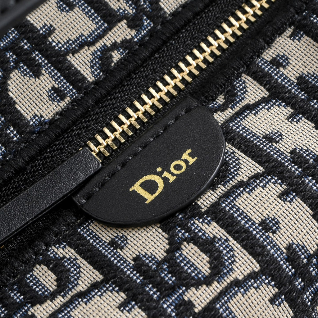 B1R76D44 Popular bag