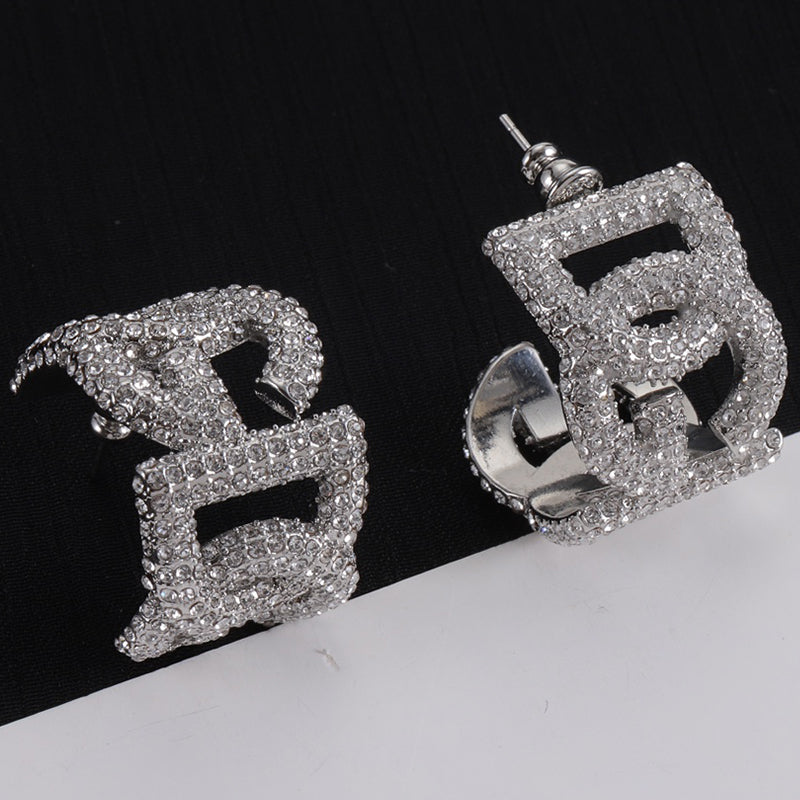 X1Z54A273E Popular  Earrings