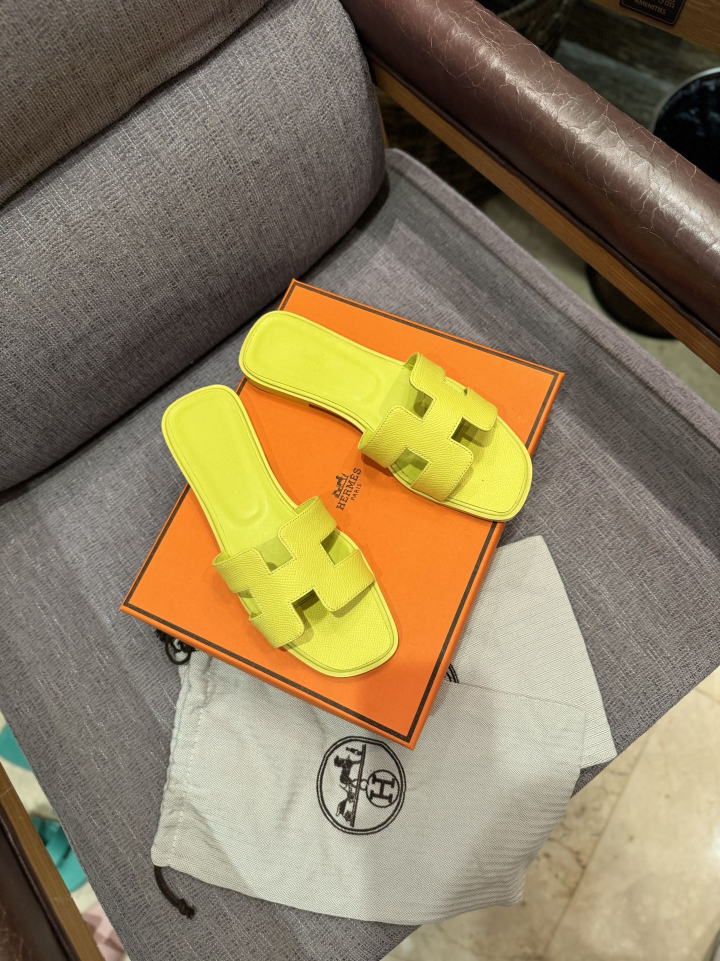 Z1ZH235 Popular Slippers
