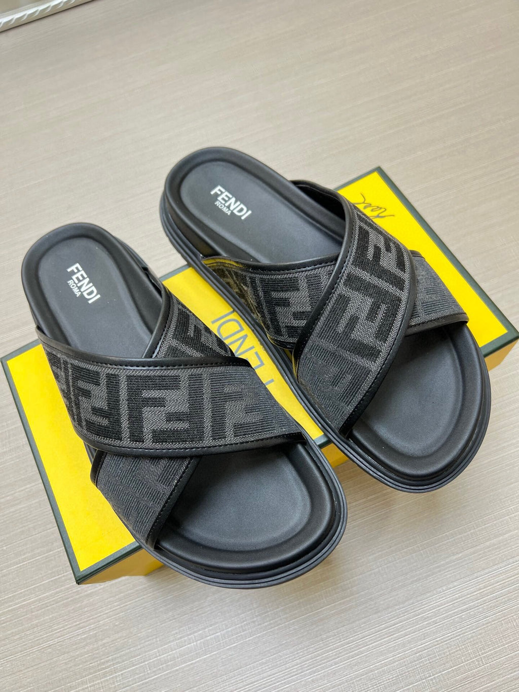 Z5LF224 Popular Slippers