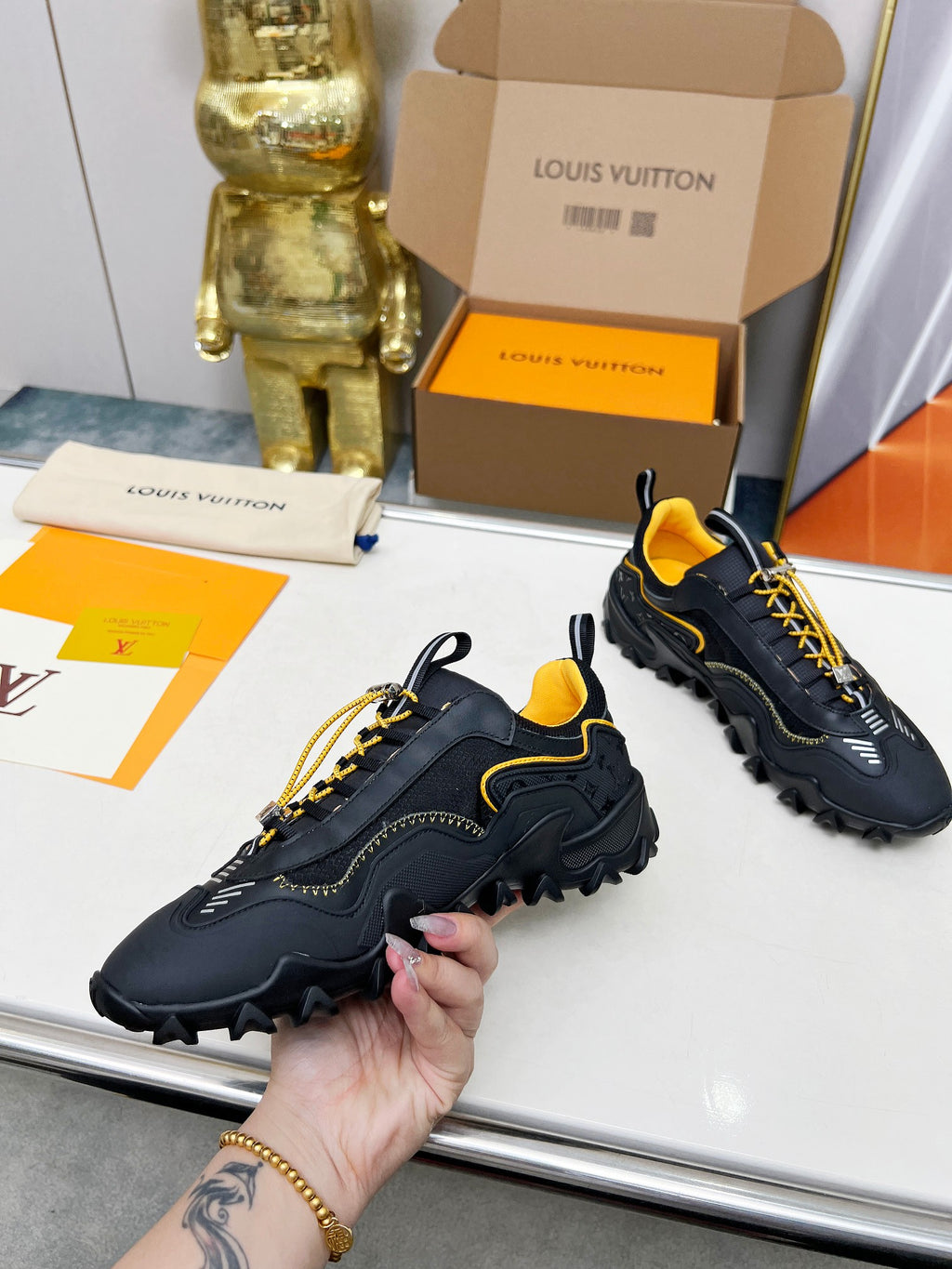 Z2Q105E286 Popular high-quality Shoes