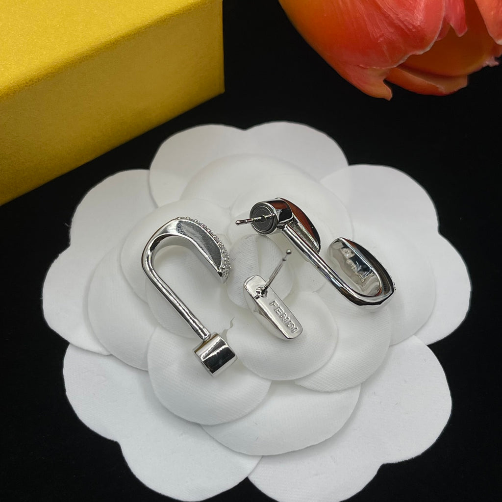 X1Z94F644E Popular  Earrings