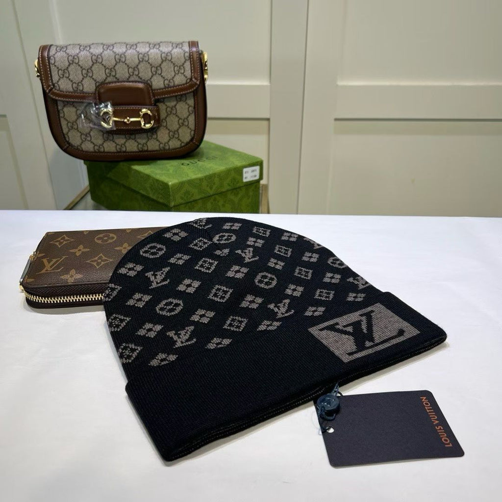 M1R86E53 Popular hats