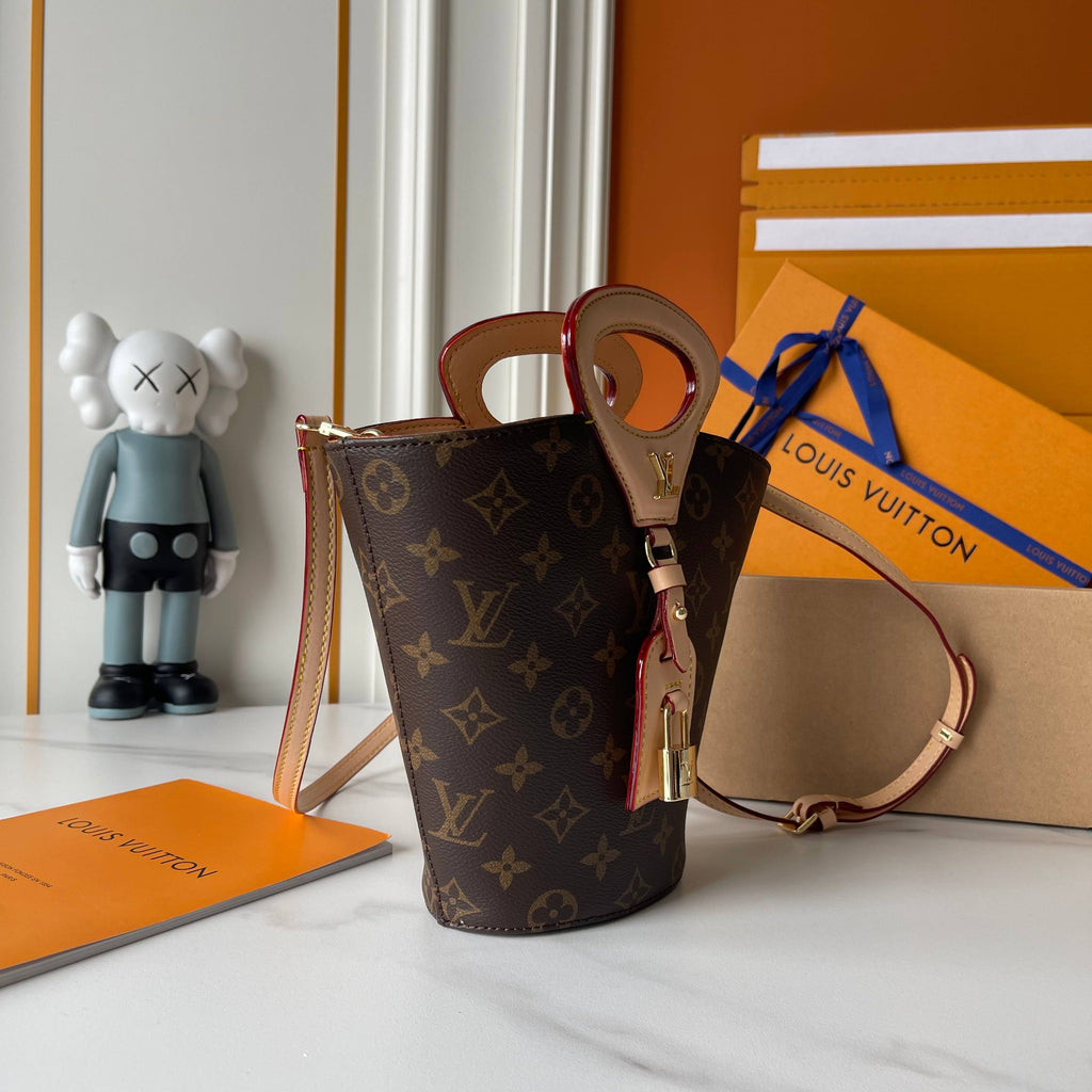 B1N55E80 Popular  leather bag