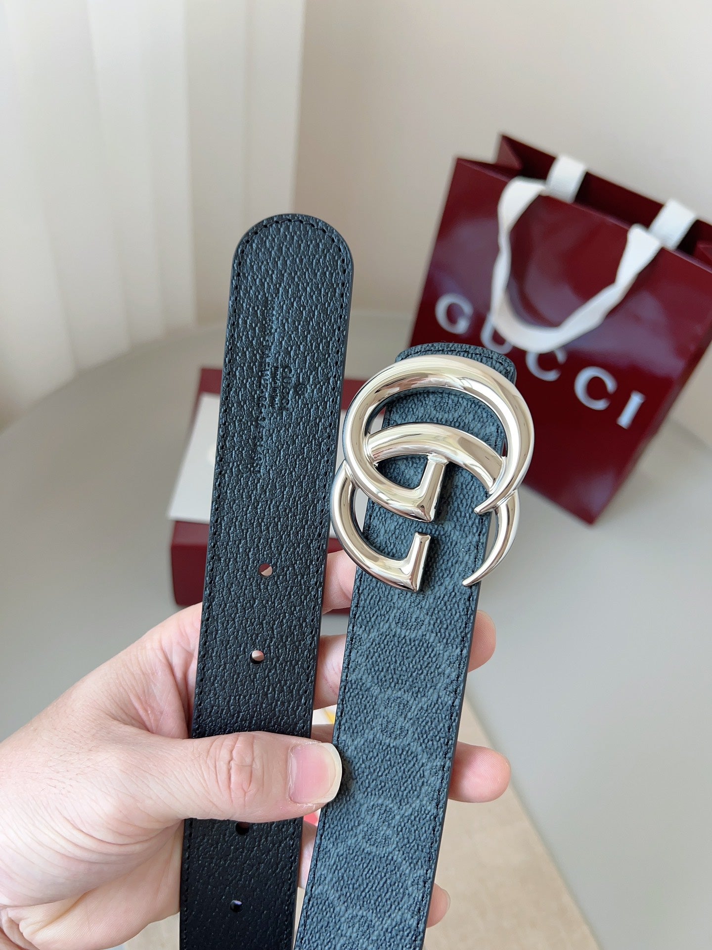 P1Q115B6 Popular High quality belt With full package