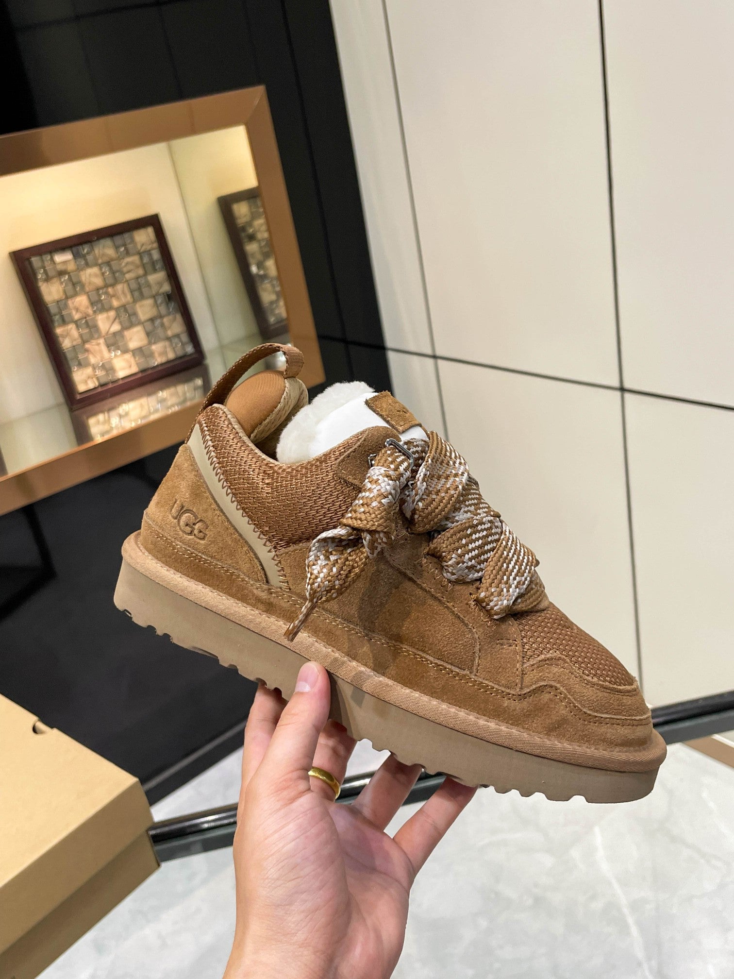 Z2Q105U262 Popular high-quality Shoes