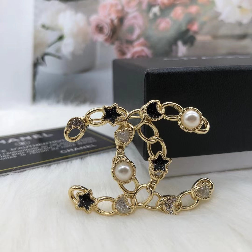 X14C871   Popular Brooch