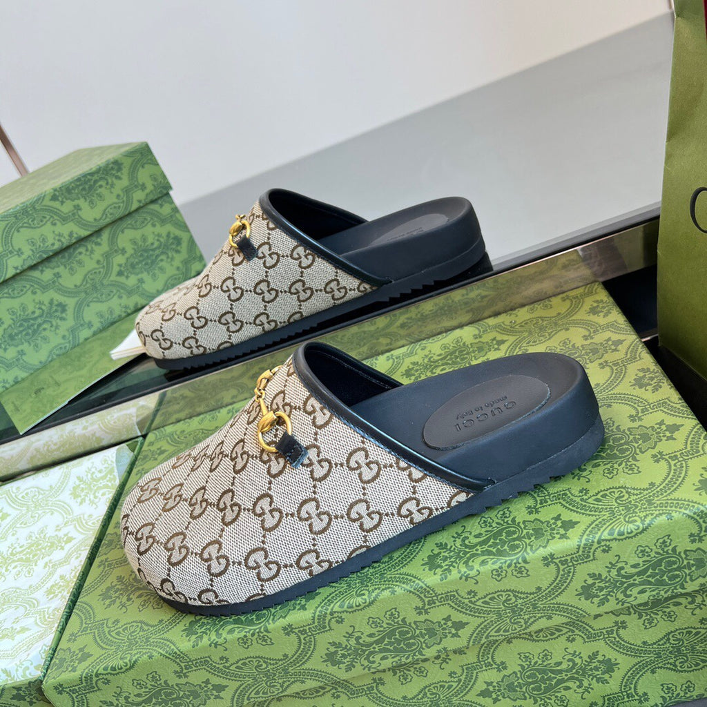 Z2YB26 Popular Slippers
