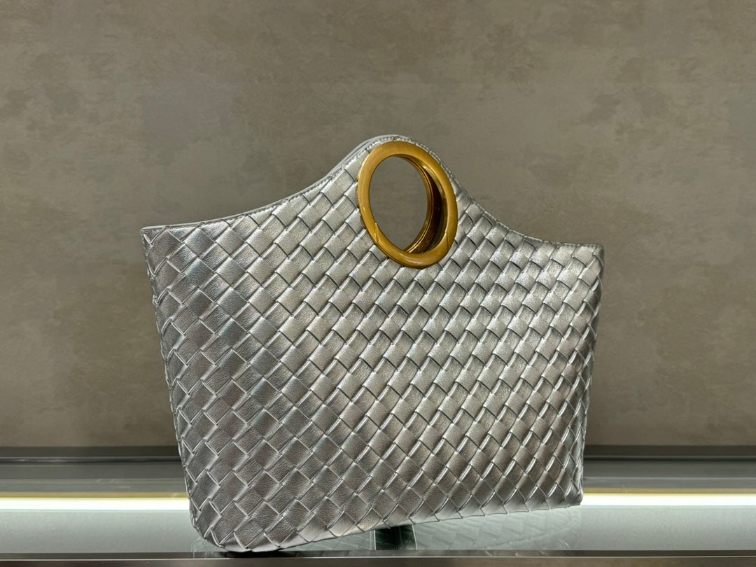 B1X104A70 Popular   High quality leather bag