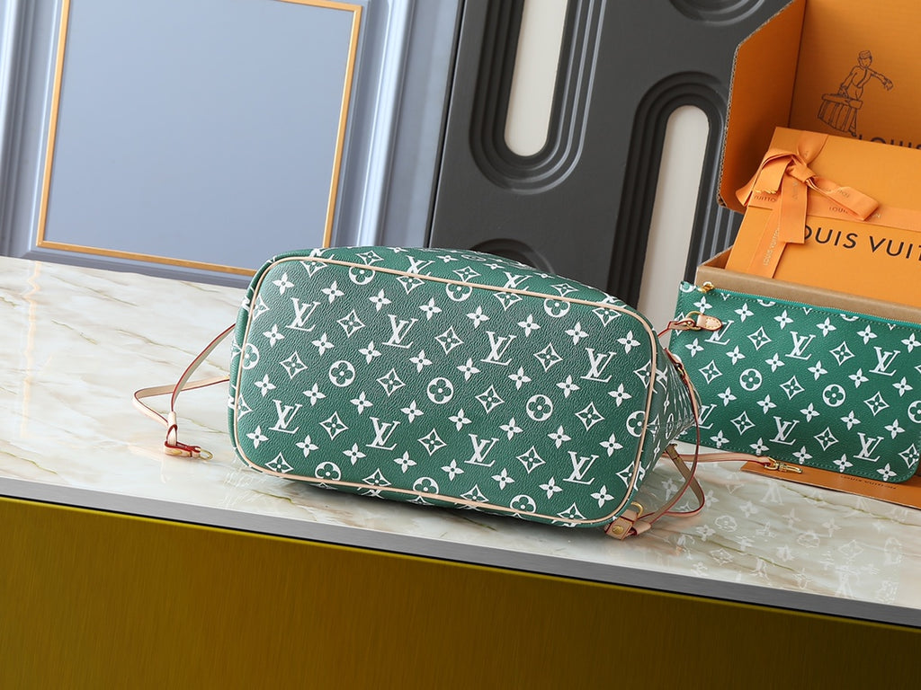B1N175E3 Popular  leather bag