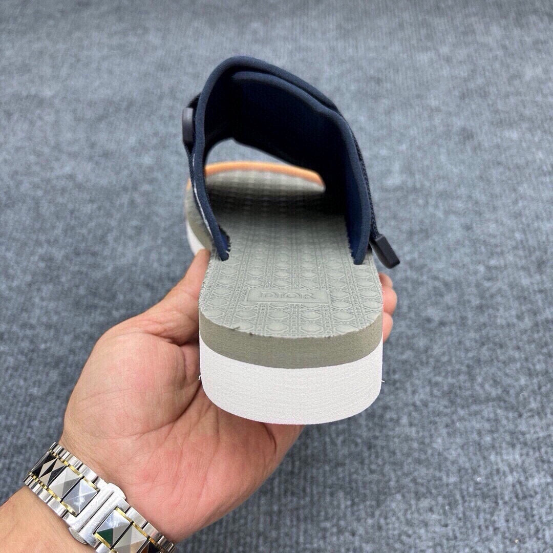 Z5Z35D305 Popular Slippers