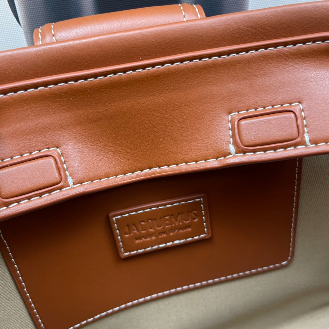 B1P36A25 Popular leather bag