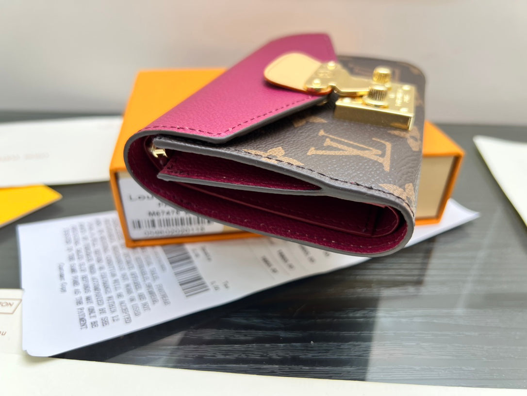 B1N55E43 Popular  leather wallets