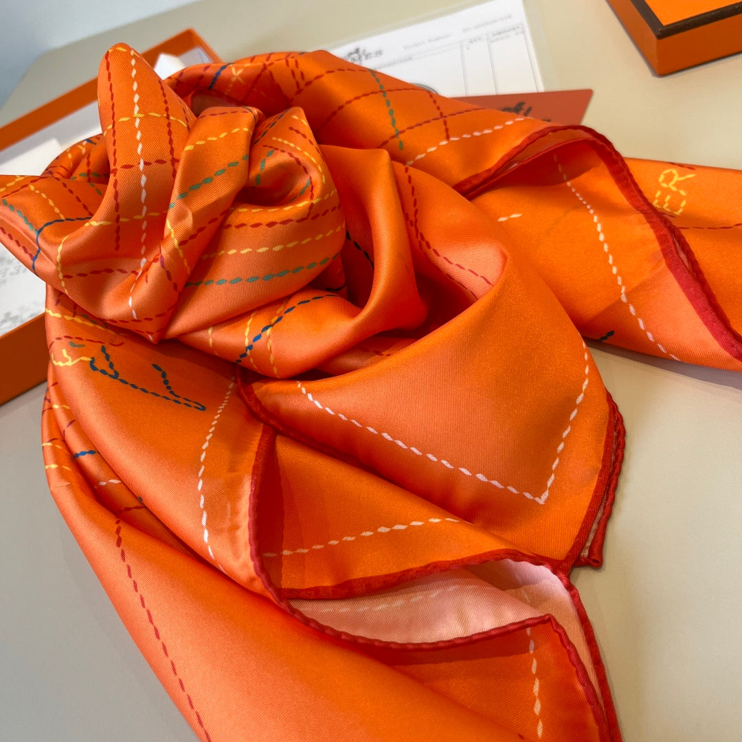 W1N46H27 Popular Silk Scarve
