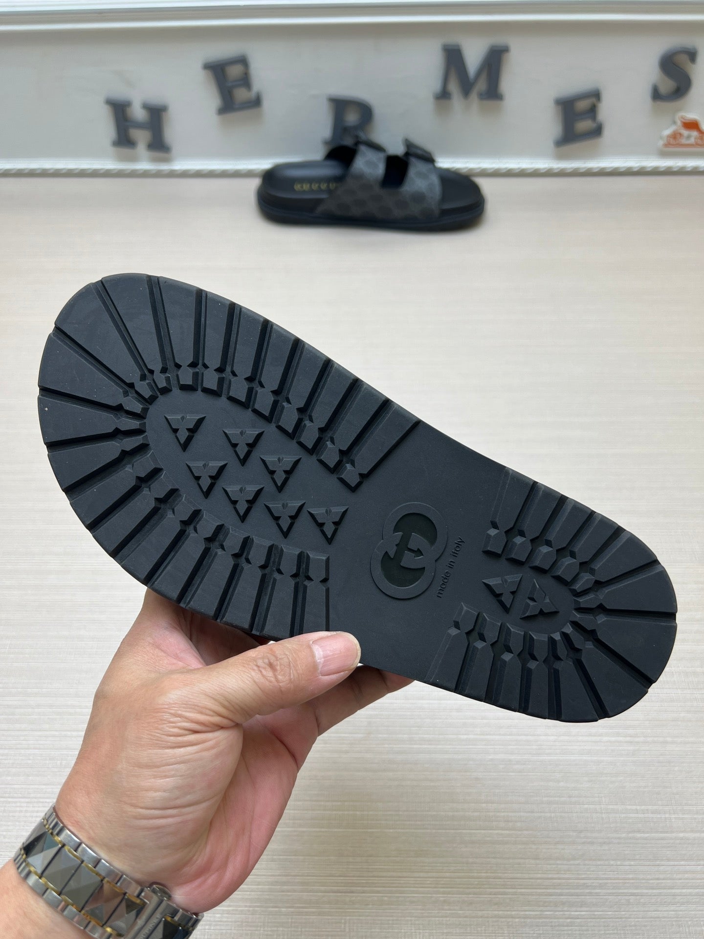 Z5ZB92 Popular slippers