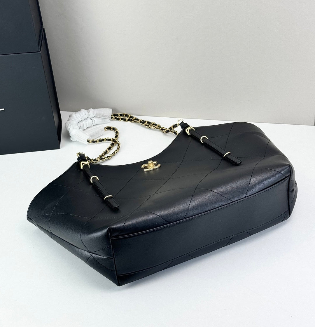 B1P46C11 Popular leather bag