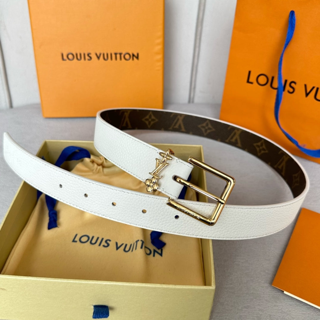 P1Q64E2 Popular  High quality belt With full package