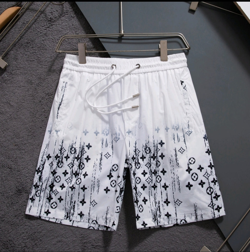 U1N36E10 Popular shorts