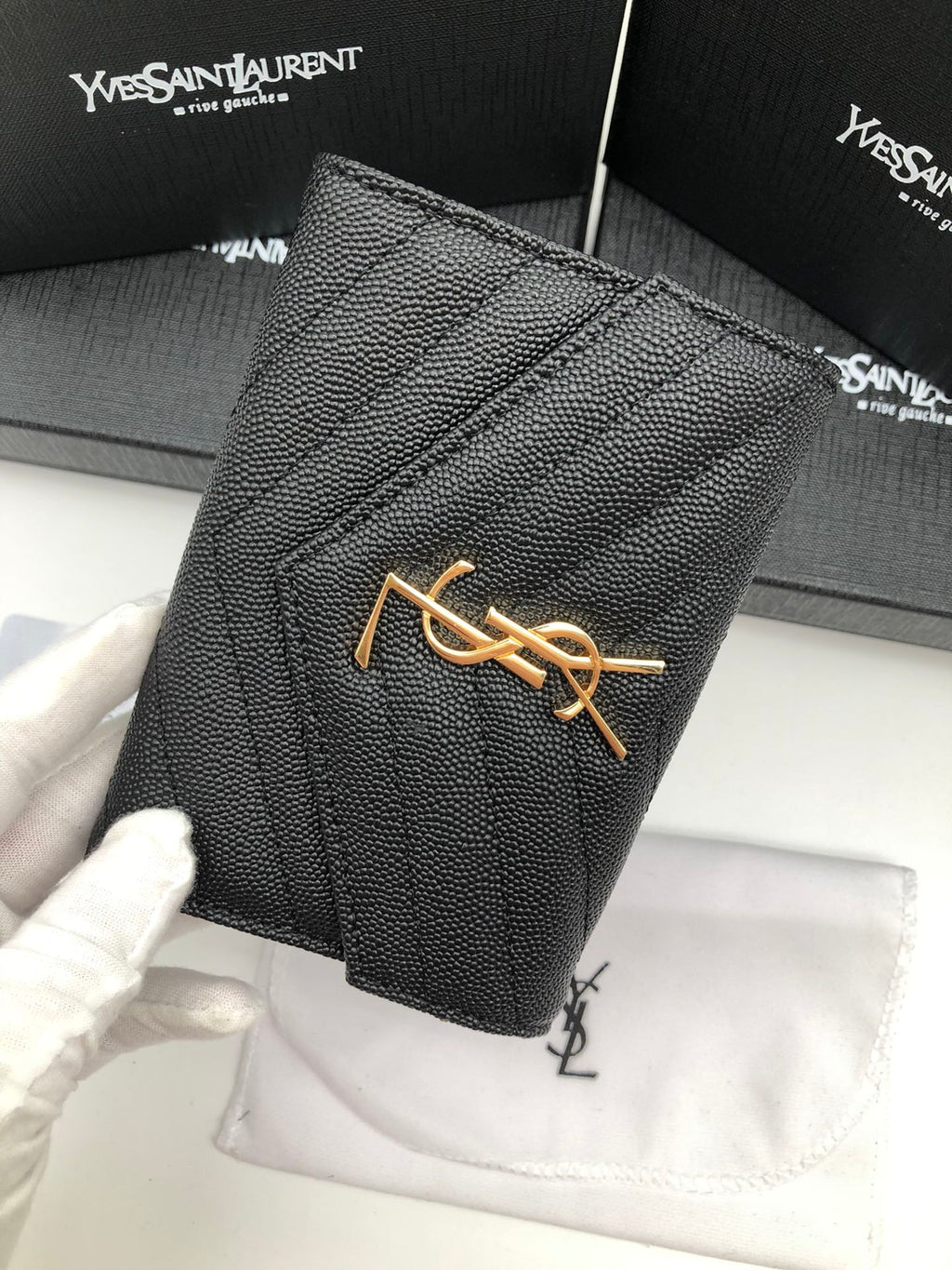 B1P36SL13 Popular card holder