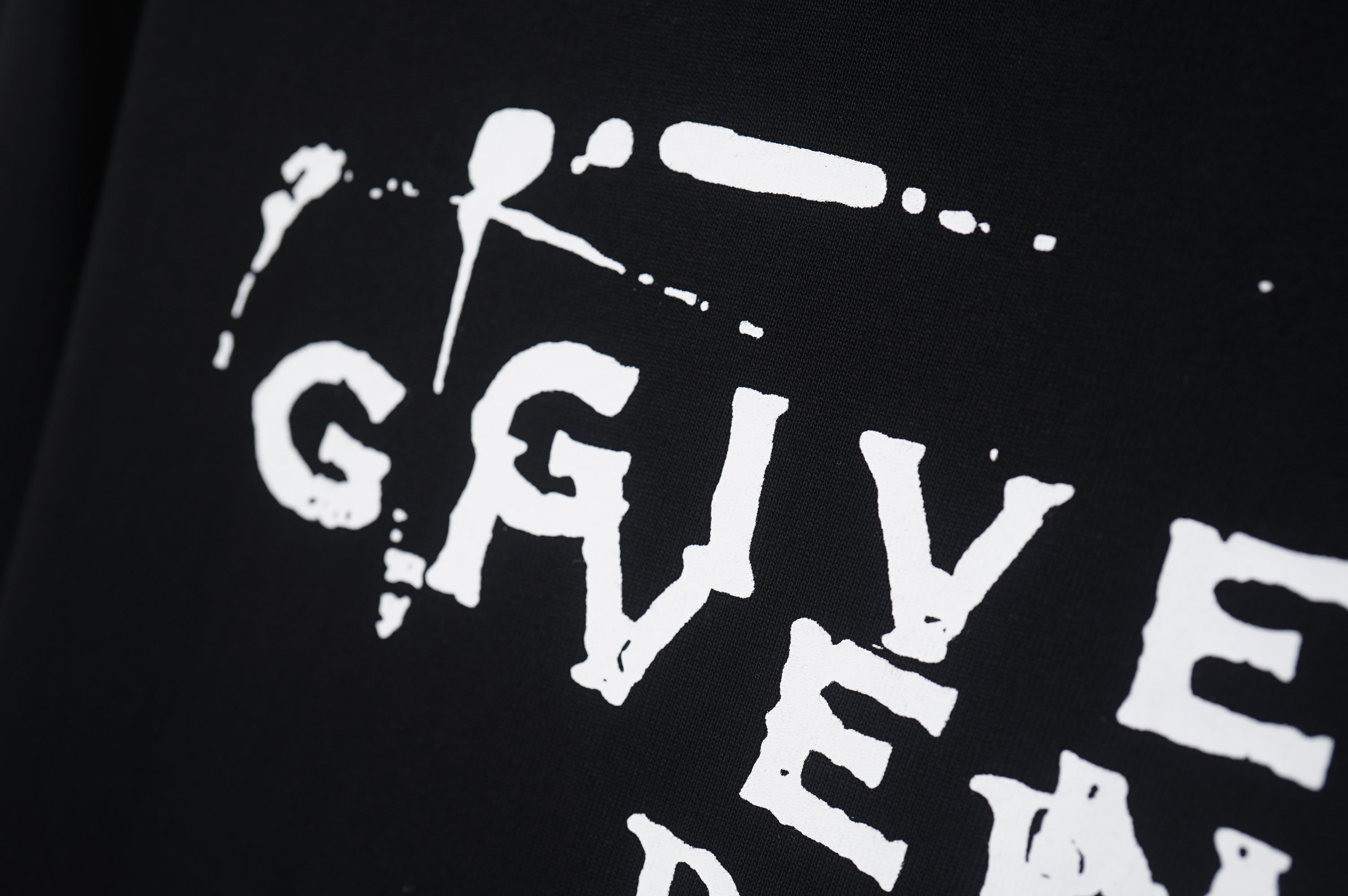 U1R76A4 Popular T-shirts