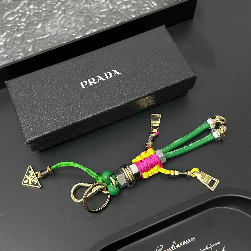 A1Z105P2 Popular bag 's charms accessories
