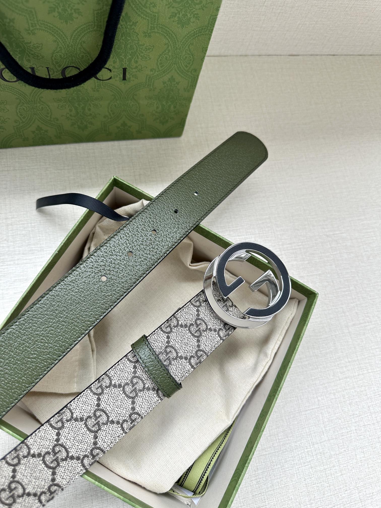 P1N95B1 Popular  high-quality leather belt