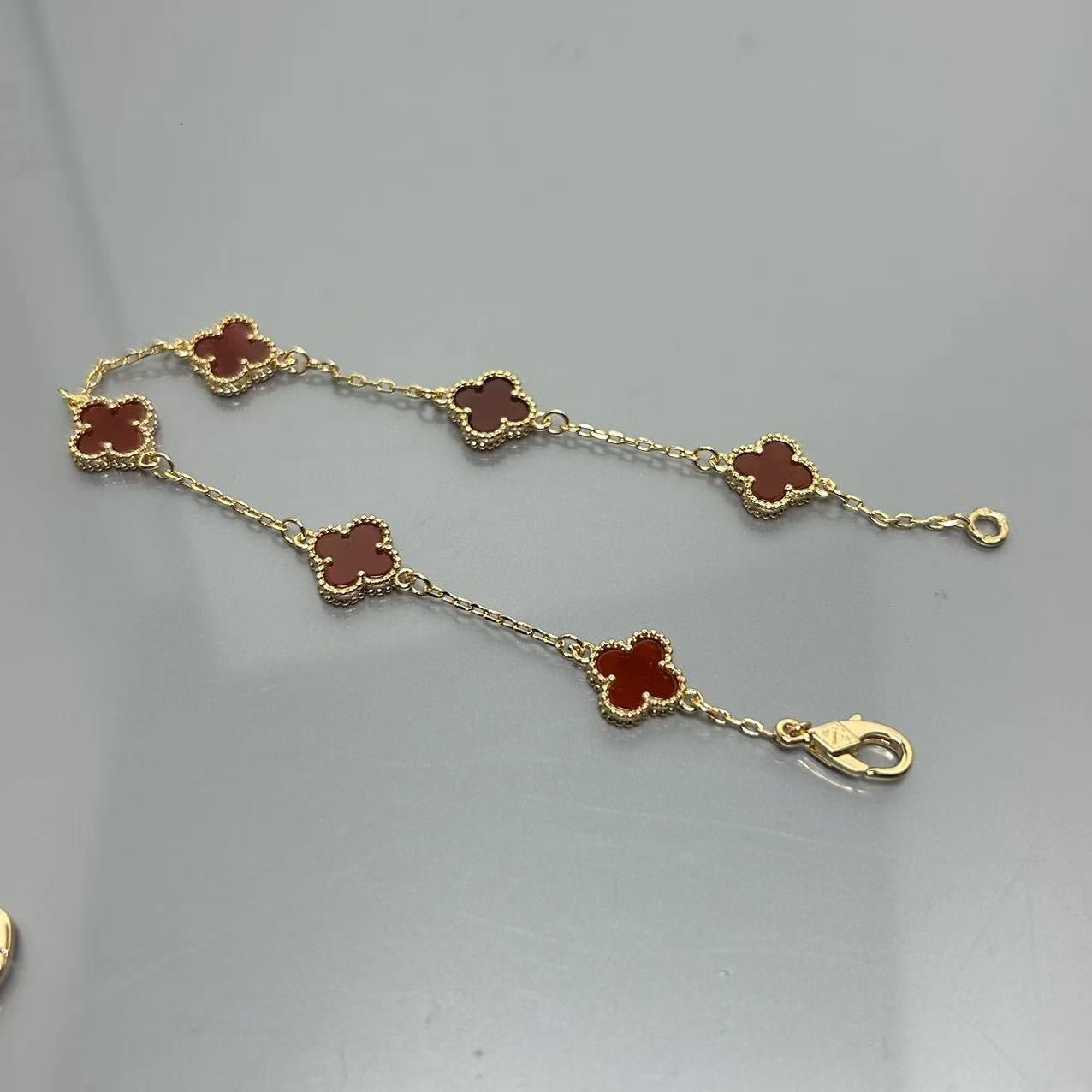 X5X94VA183K  Popular bracelets 6 flowers mini size 0.9cm flower