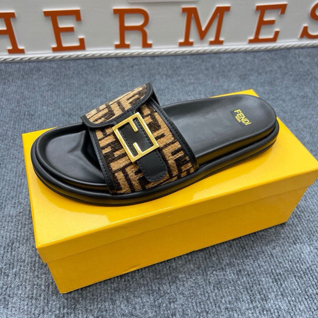 Z5ZF37 Popular slippers