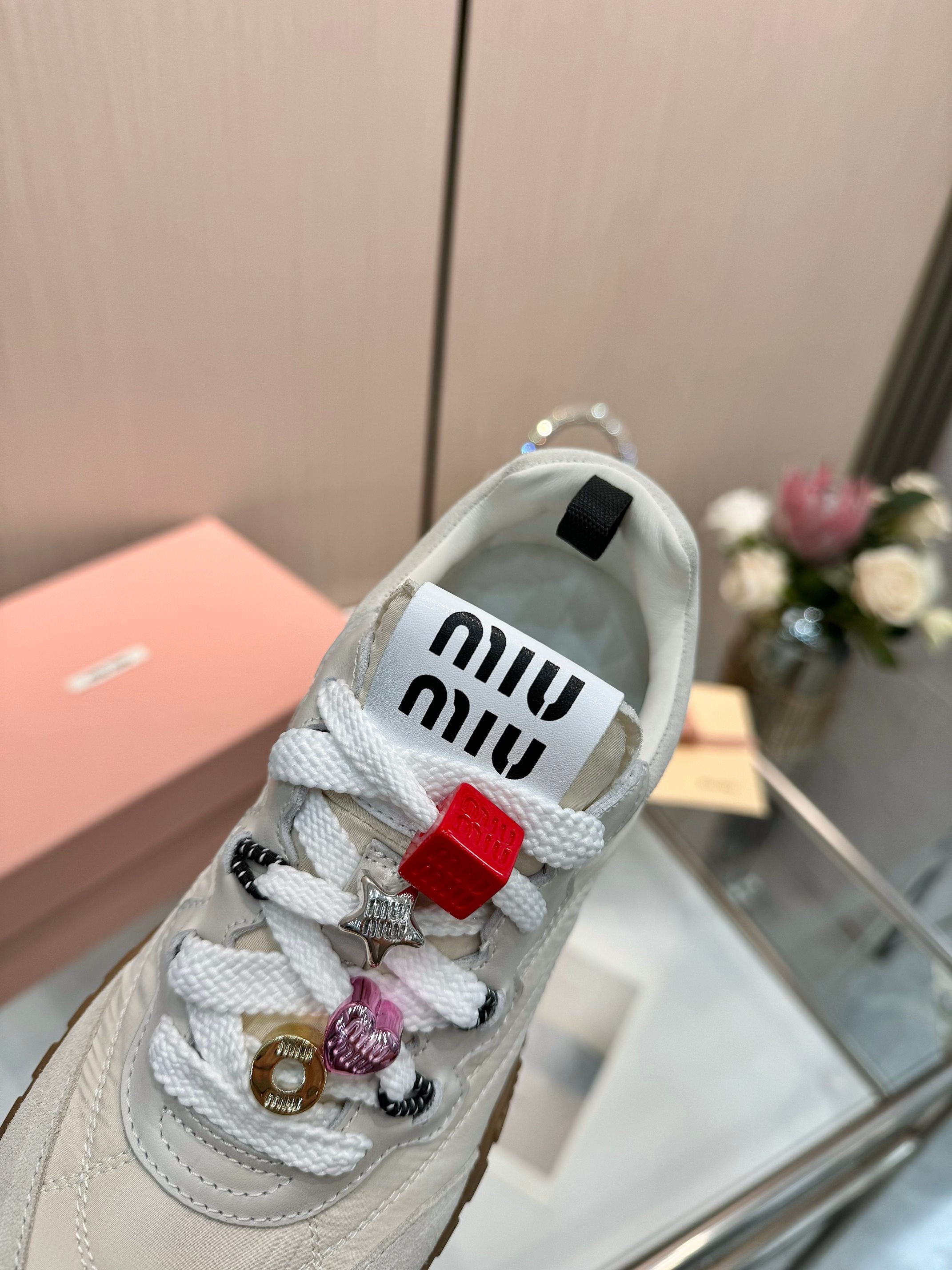 Z2Q95A17 Popular high-quality shoes