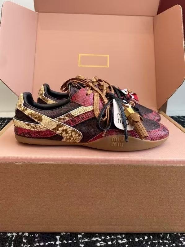 Z2R55A12  Popular high-quality shoes