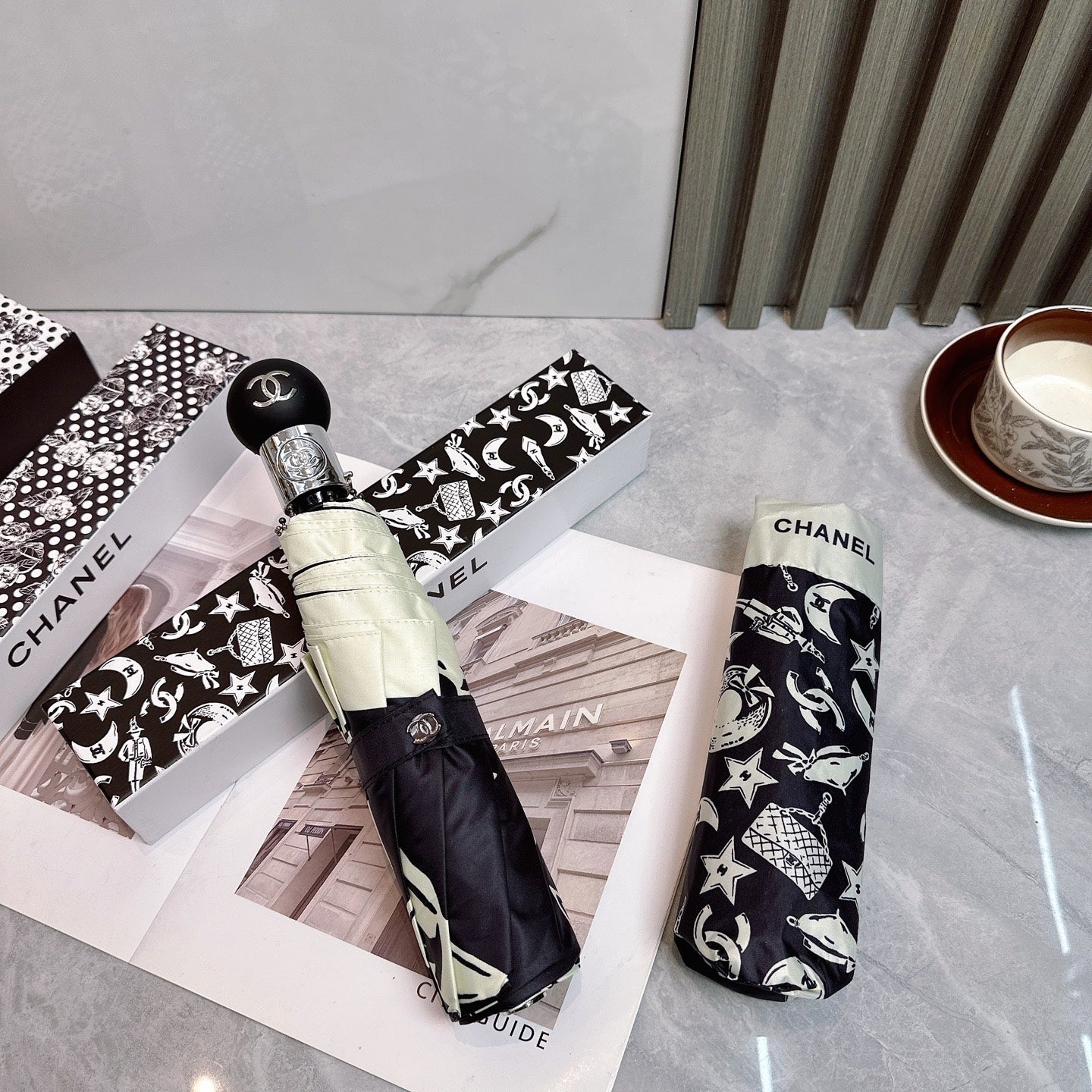 J1R85C32 Popular UV resistant umbrella