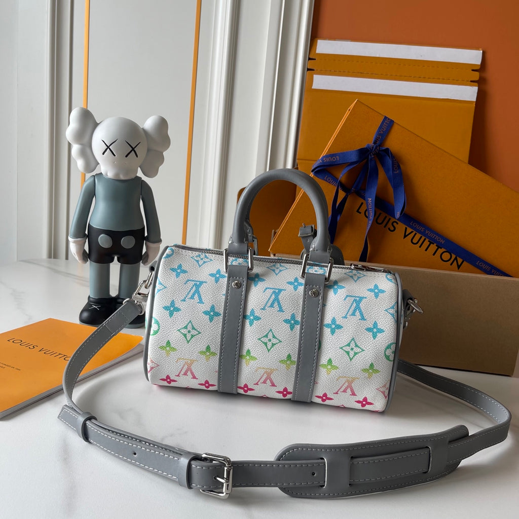 B1P46E32 Popular leather bag