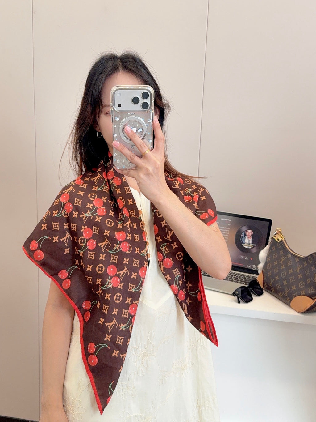 W1N36E31 Popular Silk Scarve