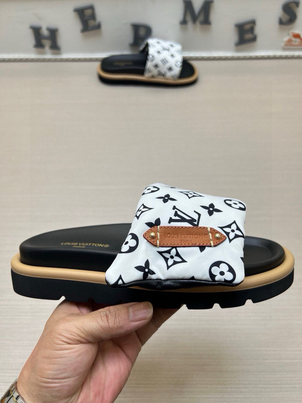 Z5QE9 Popular Slippers
