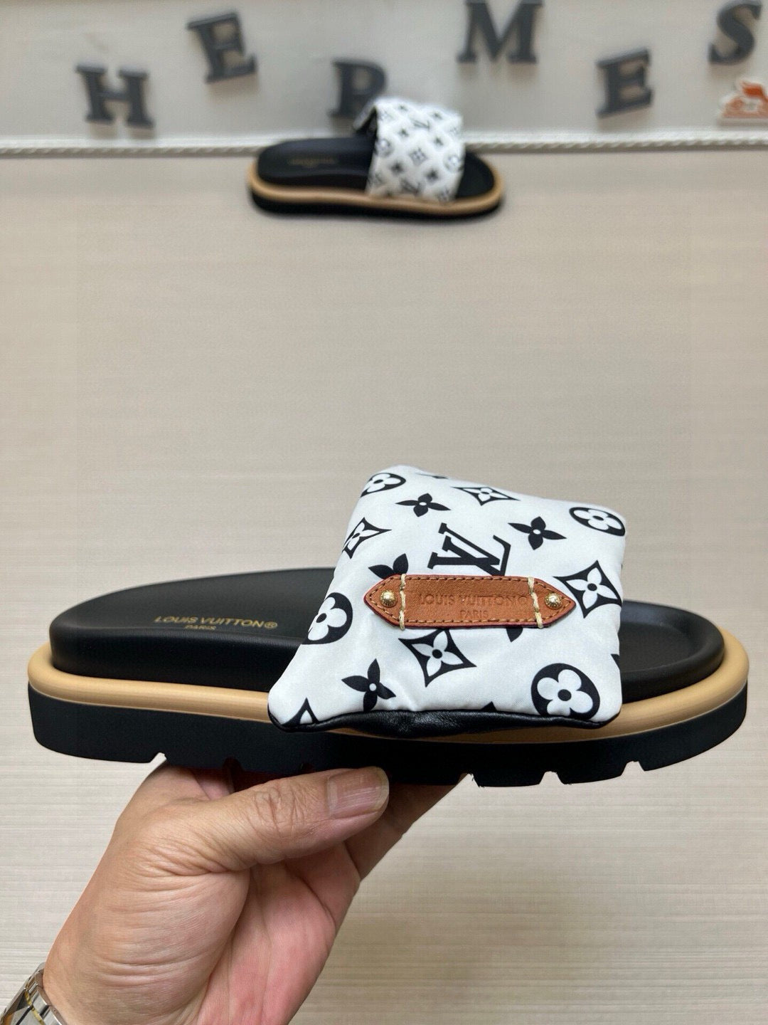 Z5QE9 Popular Slippers
