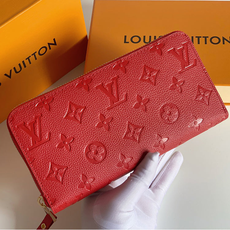 B1P11E06 Popular Leather wallets