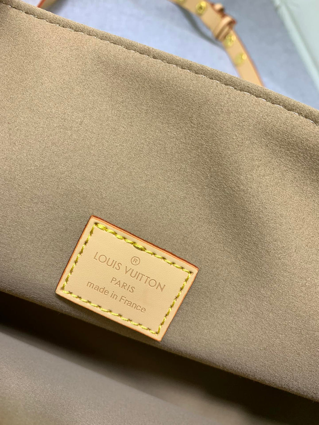 B12X44E344 Popular  leather bag 