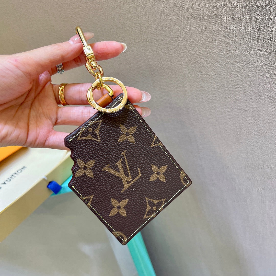 A1Z105E35 Popular bag 's charms accessories