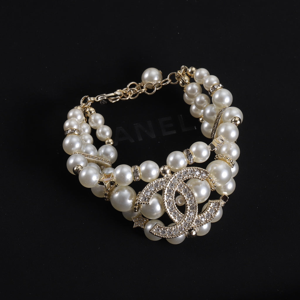 X1Z34C291K  Popular Bracelets