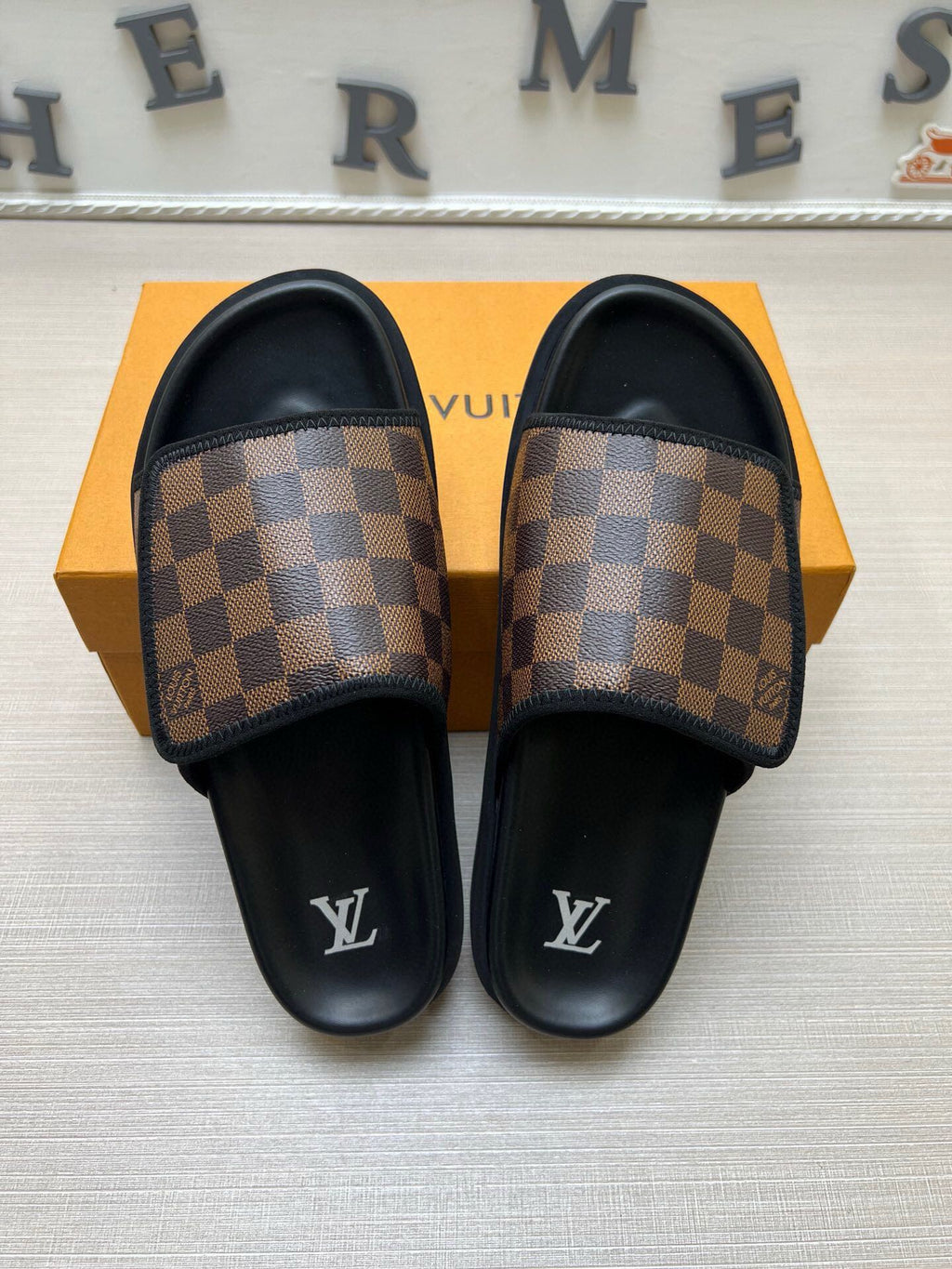 Z5WE245 Popular Slippers