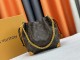 B1X104E56  Popular  leather bag