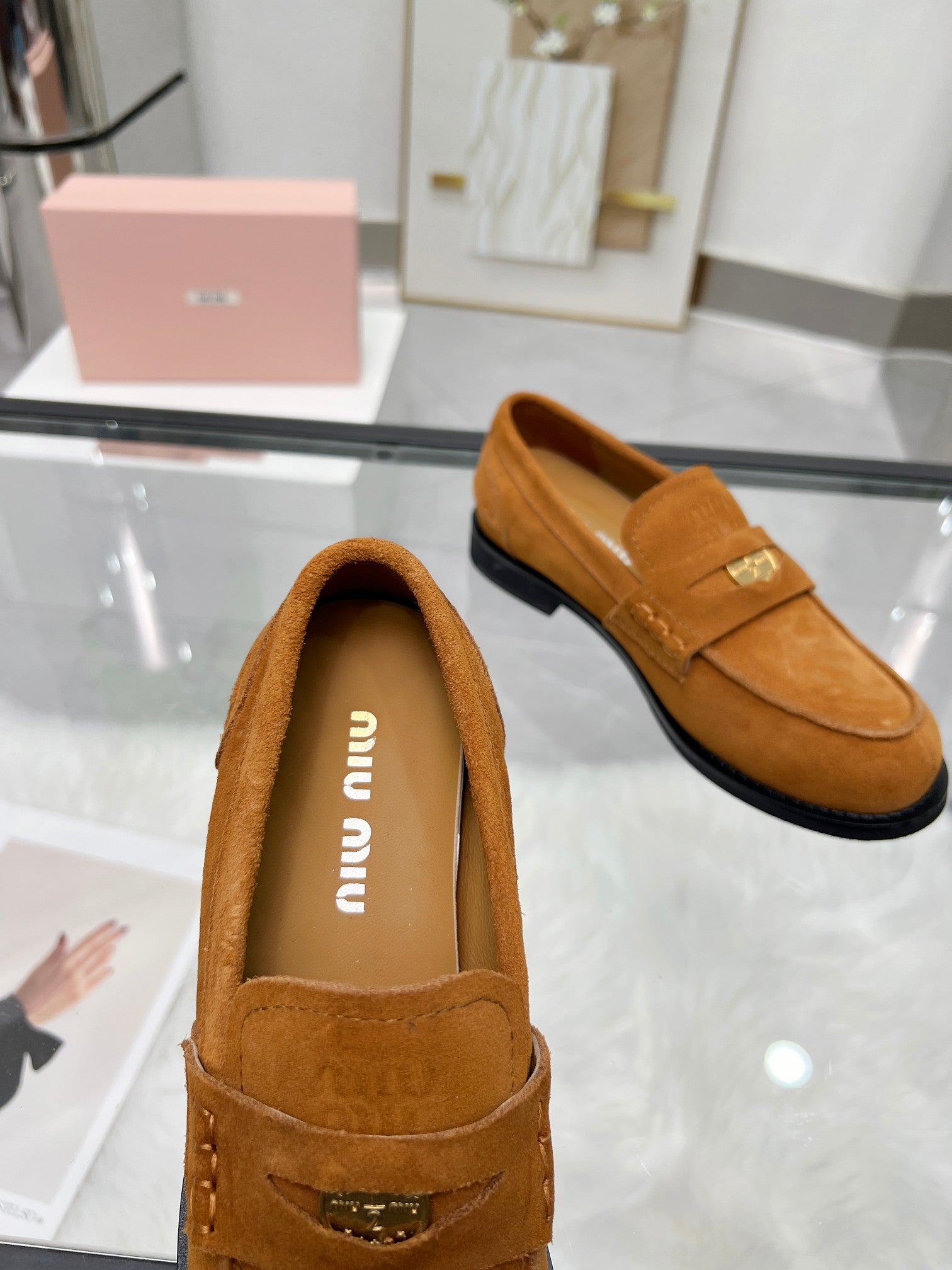 Z2P36A51 Popular high-quality leather Shoes