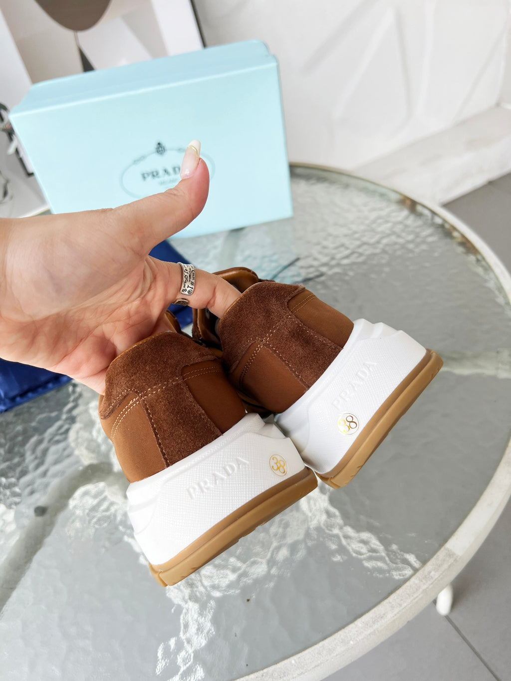 Z2LPD5  Popular high-quality shoes